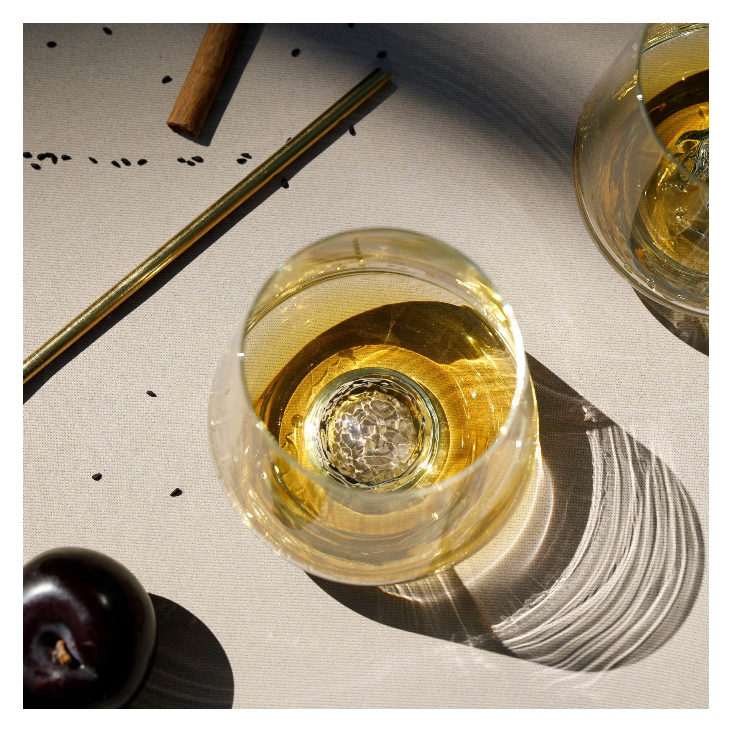 3841004_mmxlF1ca4blczS