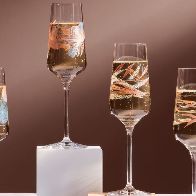 SPARKLE PROSECCO GLASS #10 BY ANA VASCONCELOS SPARKLE PROSECCO GLASS #10 BY ANA VASCONCELOS
