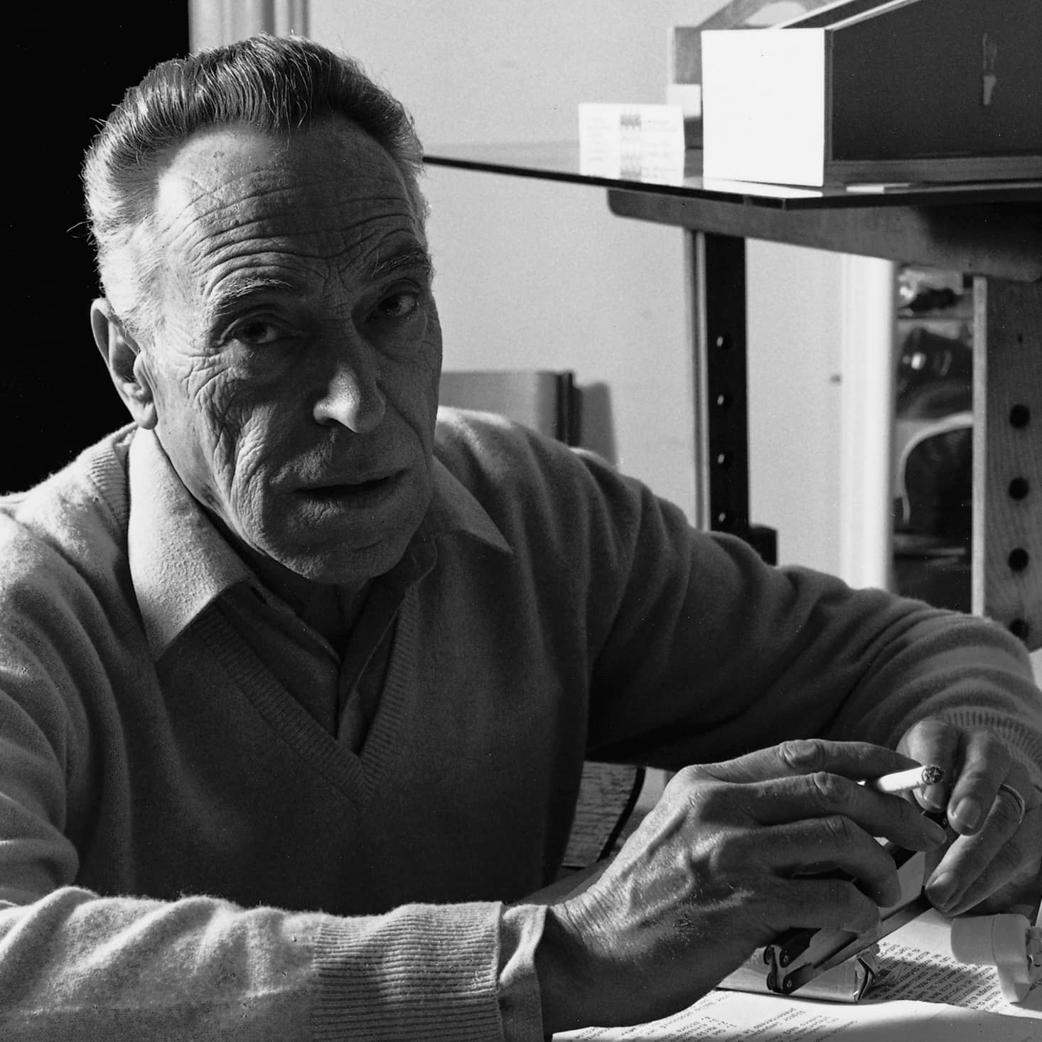 Portrait de Achille Castiglioni Portrait de Achille Castiglioni