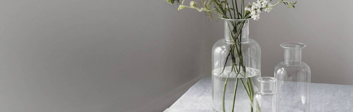 Vases – wafer-thin cylinder vases