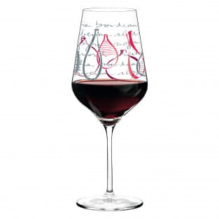 Red Rotweinglas von Virginia Romo